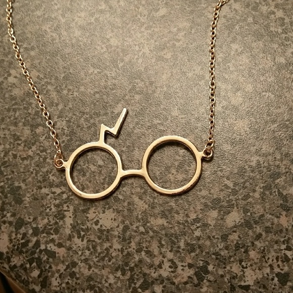 Harry Potter necklace - Picture 2 of 5